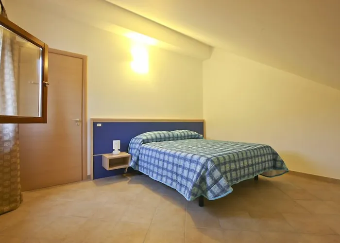 Oda ve Kahvaltı Mare 3*