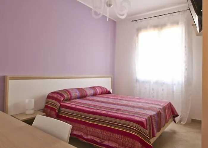 Oda ve Kahvaltı Mare 3*